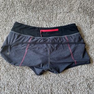 Speed up low rise short 2.5”- grey and pink size 6